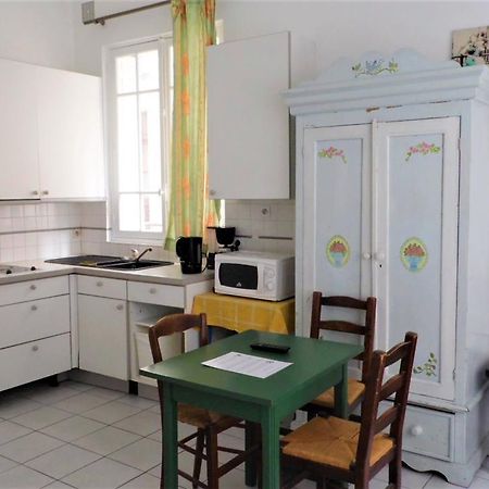 تروفيي سور مير Les Studios Saint Germain المظهر الخارجي الصورة